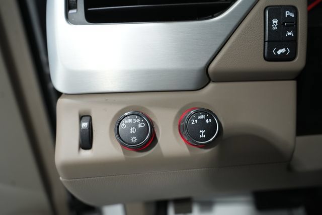 Used 2016 GMC Yukon SLT AWD/4WD image 14