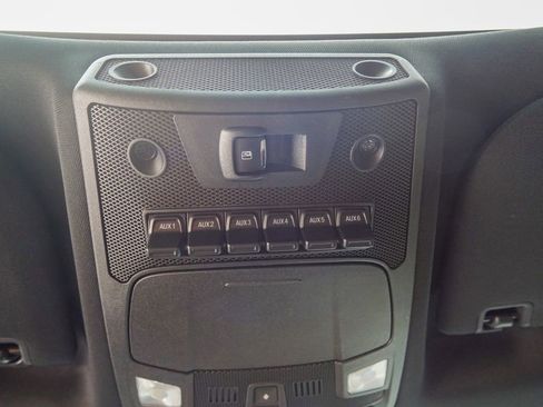 Used 2017 Ford F350 Platinum w/ Platinum Ultimate Package image 28