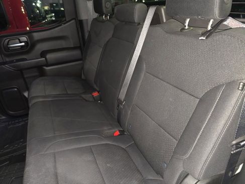 Used 2019 Chevrolet Silverado 1500 Custom w/ Custom Value Package image 10