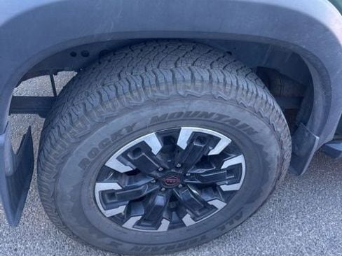 Certified 2023 Nissan Frontier PRO-4X w/ Pro Convenience Package image 11