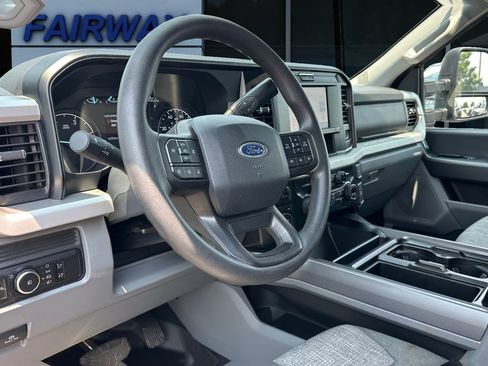 Used 2026 Ford F350 XLT AWD/4WD image 15