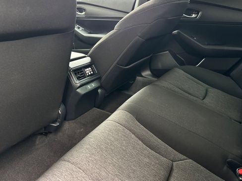 Certified 2025 Honda Accord SE image 12