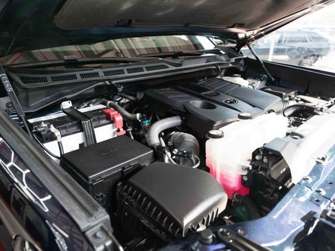 Used 2023 Toyota Tundra Limited image 31