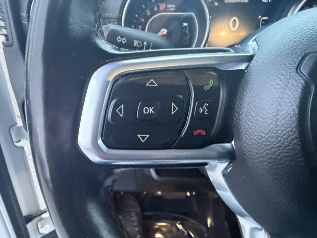 Used 2021 Jeep Gladiator Overland AWD/4WD image 14