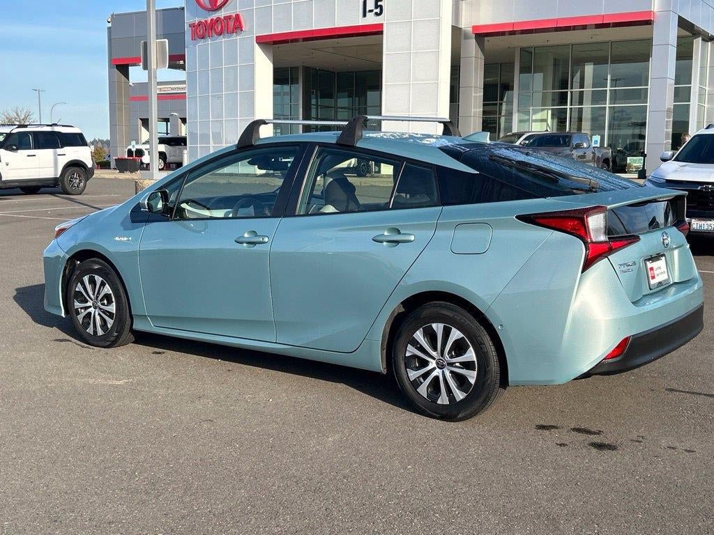 Used 2019 Toyota Prius LE AWD/4WD image 9