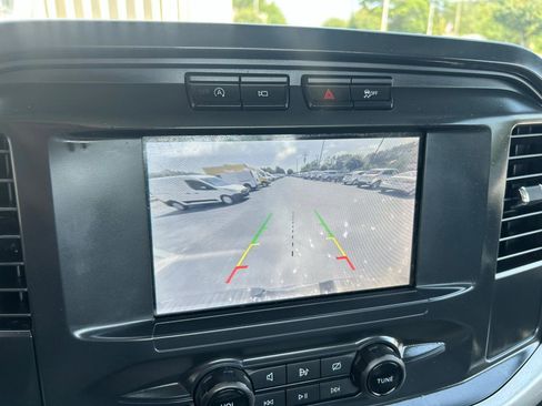 Used 2022 Ford F150 XL w/ Equipment Group 101A High RWD image 14