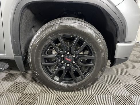 Used 2024 GMC Sierra 1500 Elevation w/ LPO, Elevation Black Package image 9