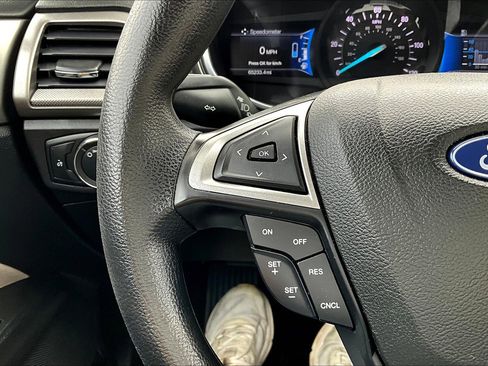 Used 2018 Ford Fusion S image 22