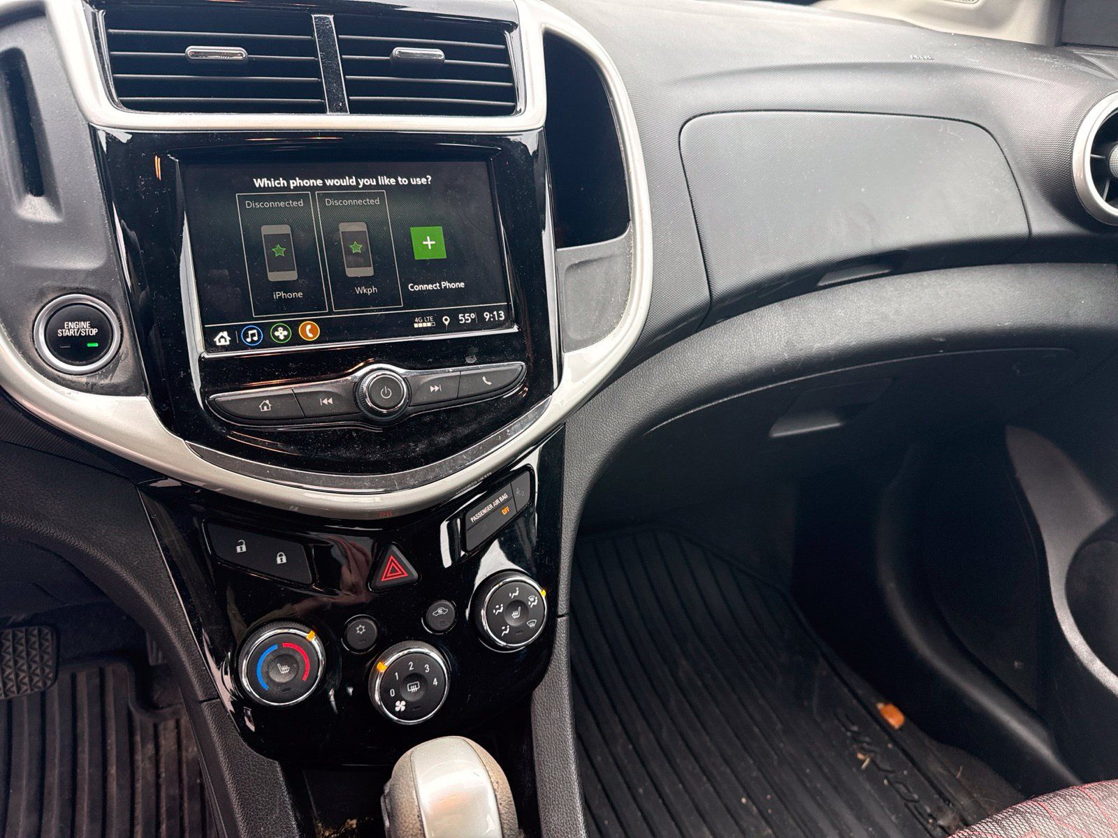 Used 2019 Chevrolet Sonic LT w/ Convenience Package FWD image 16
