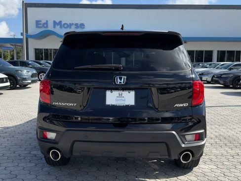 Used 2025 Honda Passport EX-L image 11