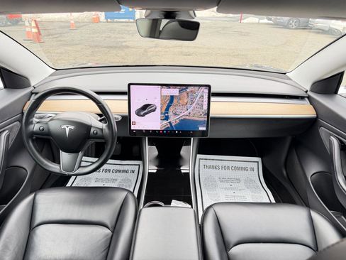 Used 2018 Tesla Model 3 Long Range image 26
