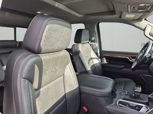 Used 2023 GMC Sierra 1500 Denali w/ Denali Reserve Package image 15