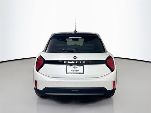 Certified 2025 MINI Cooper S FWD image 6