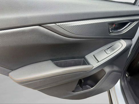 Used 2018 Subaru Crosstrek 2.0i Limited w/ Popular Package #2 image 16