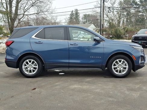 Certified 2024 Chevrolet Equinox LT w/ LPO, Floor Liner Package image 26