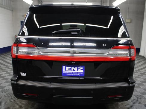 Used 2019 Lincoln Navigator Reserve AWD/4WD image 43