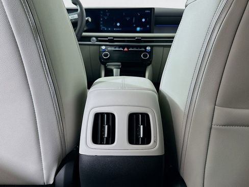 New 2026 Hyundai Tucson SEL image 18