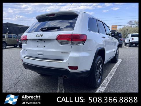 Used 2018 Jeep Grand Cherokee Limited AWD/4WD image 5