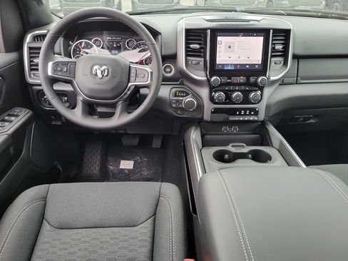 New 2026 RAM 1500 Big Horn AWD/4WD image 4