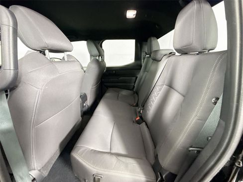 Certified 2024 Toyota Tacoma SR5 image 27