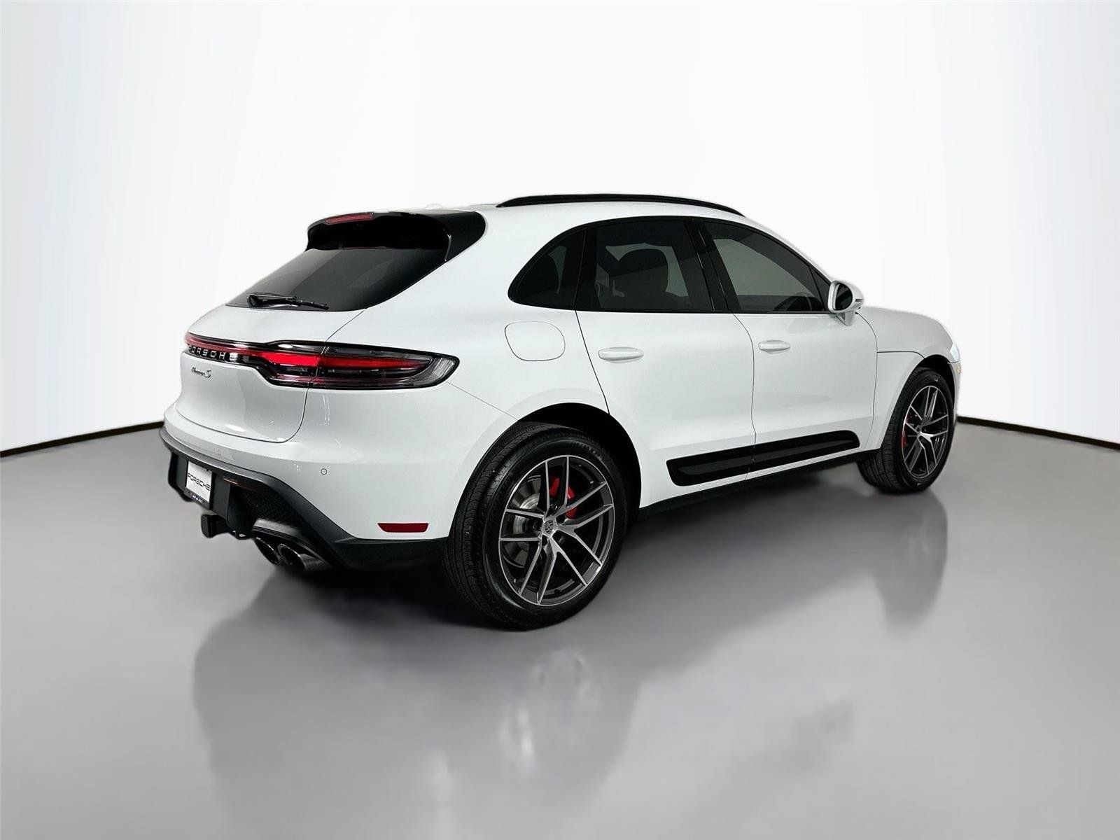 Certified 2026 Porsche Macan S AWD/4WD image 7