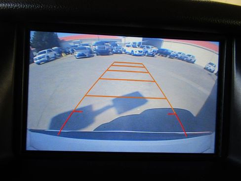 Used 2016 Chevrolet Suburban LTZ AWD/4WD image 21