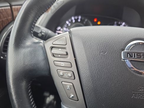 Used 2019 Nissan Armada Platinum w/ Captain's Chairs Package RWD image 17