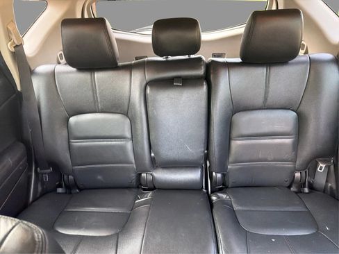 Used 2014 Nissan Murano S FWD image 17