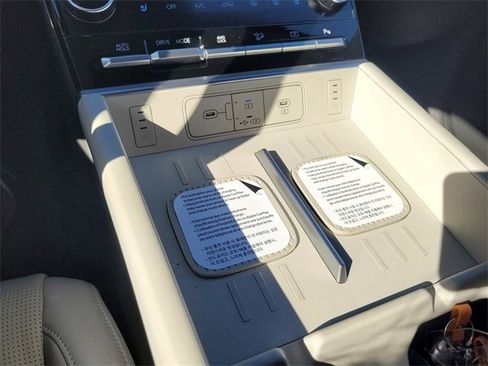 New 2026 Hyundai Santa Fe Limited image 17