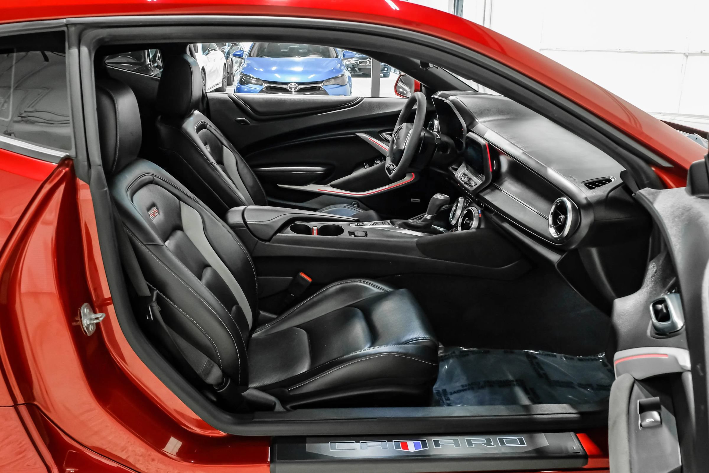 Used 2021 Chevrolet Camaro SS w/ Wild Cherry Design Package 2 RWD image 38