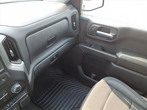 Used 2026 Chevrolet Silverado 1500 Custom AWD/4WD image 33