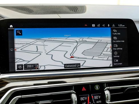 Used 2020 BMW X5 xDrive40i w/ M Sport Package image 23