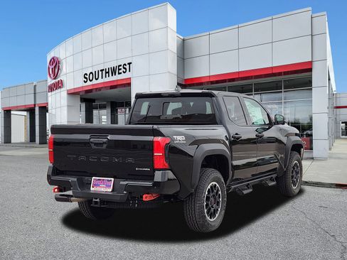 New 2026 Toyota Tacoma TRD Off-Road w/ TRD Off Road Premium Package AWD/4WD image 5