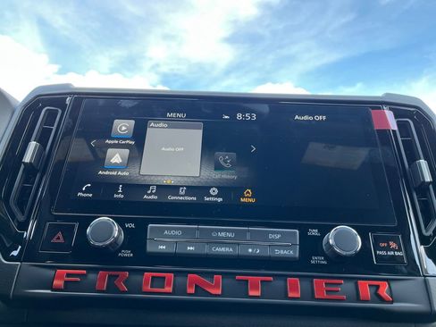 New 2026 Nissan Frontier PRO-4X w/ Pro-4x Convenience Package image 8