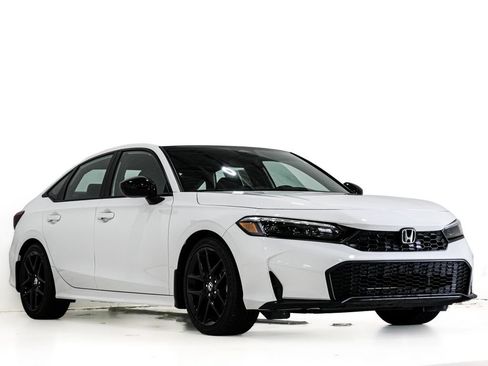 Used 2025 Honda Civic Sport image 1