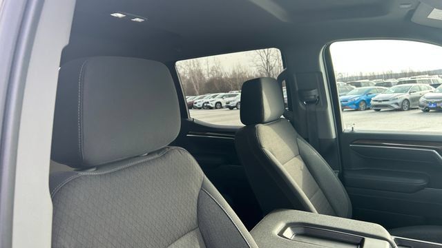 Certified 2026 Chevrolet Silverado 1500 RST AWD/4WD image 44