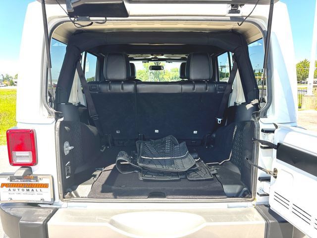 Used 2016 Jeep Wrangler Unlimited Sahara w/ Max Tow Package AWD/4WD image 23