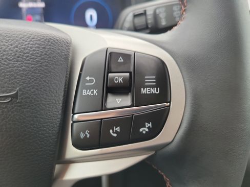 New 2026 Ford Explorer Active w/ Active Comfort Package AWD/4WD image 23