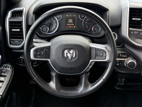 Used 2024 RAM 2500 Big Horn AWD/4WD image 15