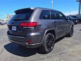 Used 2018 Jeep Grand Cherokee Altitude image 4