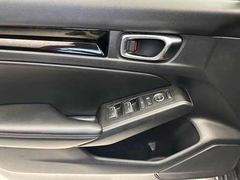 Used 2022 Honda Civic Sport Touring image 22