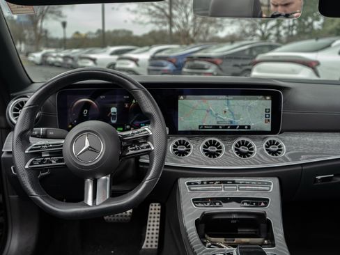 Used 2021 Mercedes-Benz E 450 4MATIC Cabriolet w/ AMG Line image 17
