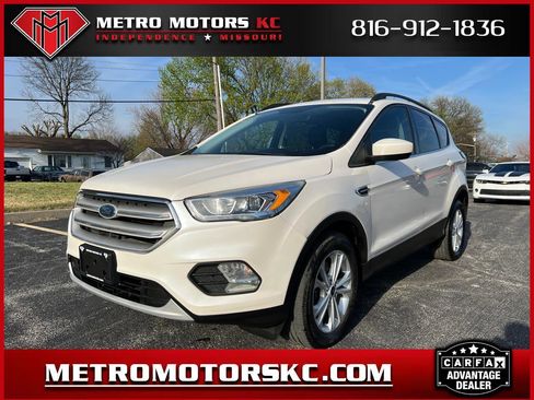 Used 2018 Ford Escape SEL AWD/4WD image 1