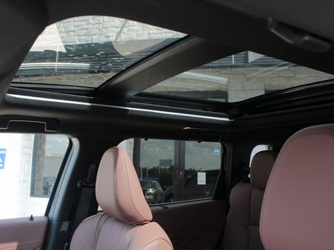 New 2025 Mitsubishi Outlander SEL image 4