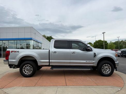 Used 2022 Ford F250 XLT w/ XLT Premium Package AWD/4WD image 8