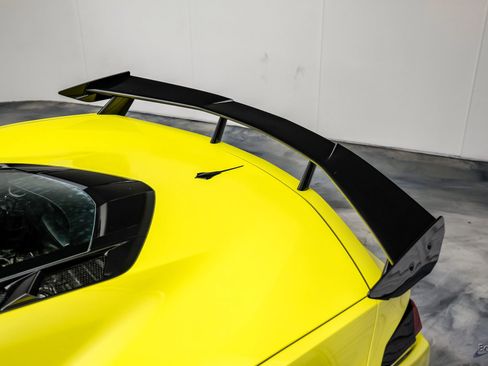 Used 2021 Chevrolet Corvette Stingray Premium Cpe w/ 3LT RWD image 22