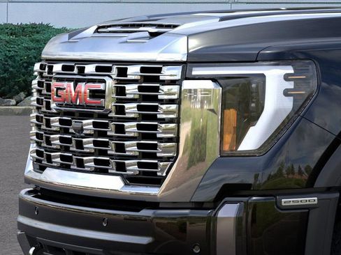 New 2025 GMC Sierra 2500 Denali w/ Denali Reserve Package image 25
