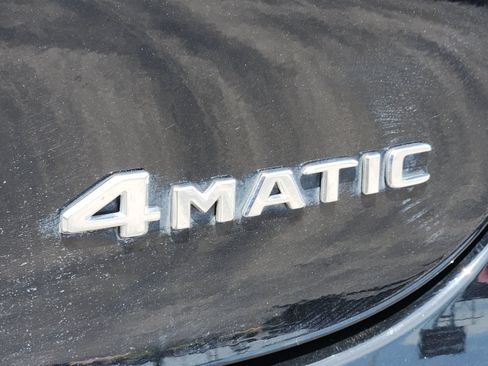 Used 2020 Mercedes-Benz GLC 300 4MATIC Coupe image 13