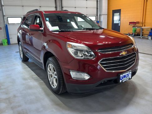 Used 2017 Chevrolet Equinox LT w/ Convenience Package image 7