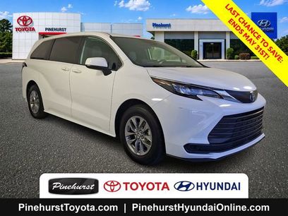 Used 2025 Toyota Sienna LE